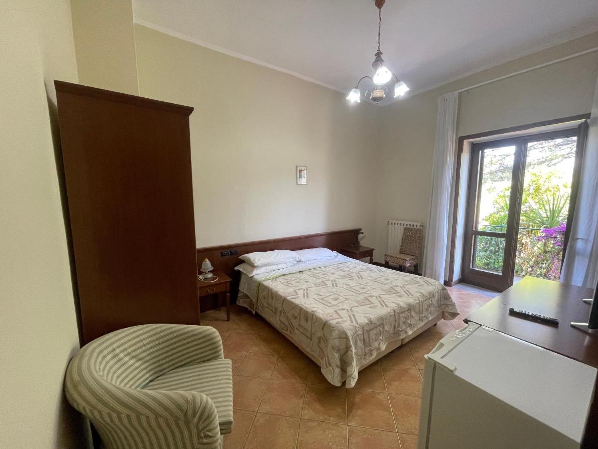 Agriturismo Al Gallo Verde Altavilla Silentina Eksteriør billede