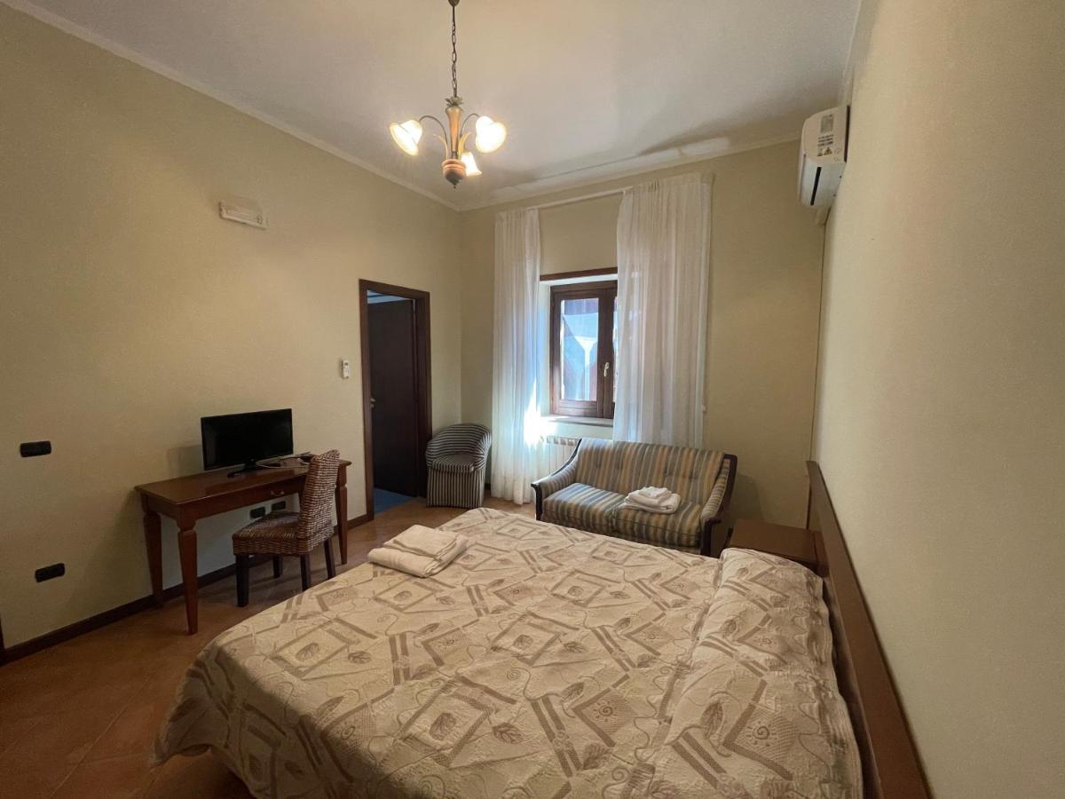 Agriturismo Al Gallo Verde Altavilla Silentina Eksteriør billede